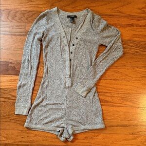 Forever 21 Gray Ribbed Pajama Romper